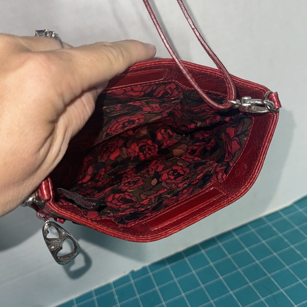Brighton Red 100% Leather Small Crossbody Bag Everyday Wear 7.5” Wx 6.5”Hx 1” D - Picture 5 of 11